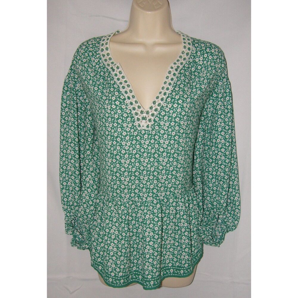 MAX STUDIO Green Floral Sz Medium Lace Trim Roomy Babydoll Shirt LIKE NEW